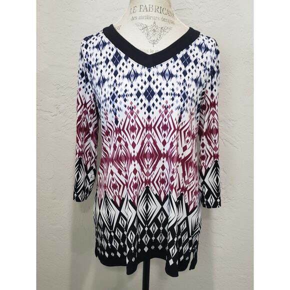 Christopher & Banks Multi Color Design 3/4 Sleeve V Neck Tunic Blouse Top Shirt - Picture 8 of 8